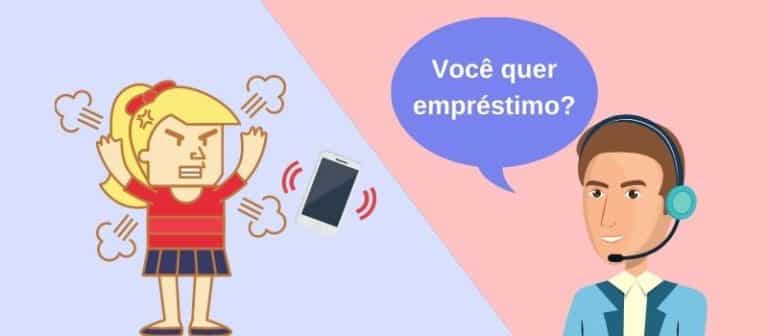 Mulher irritada porque um atendente de telemarketing ofereceu um empréstimo