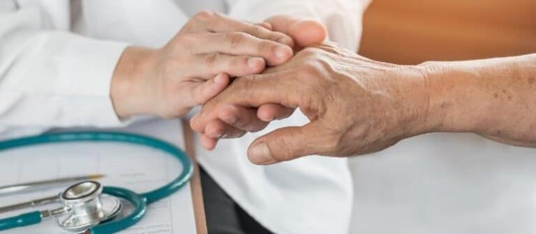 Artrite Reumatoide: auxílio-doença ou aposentadoria por invalidez?